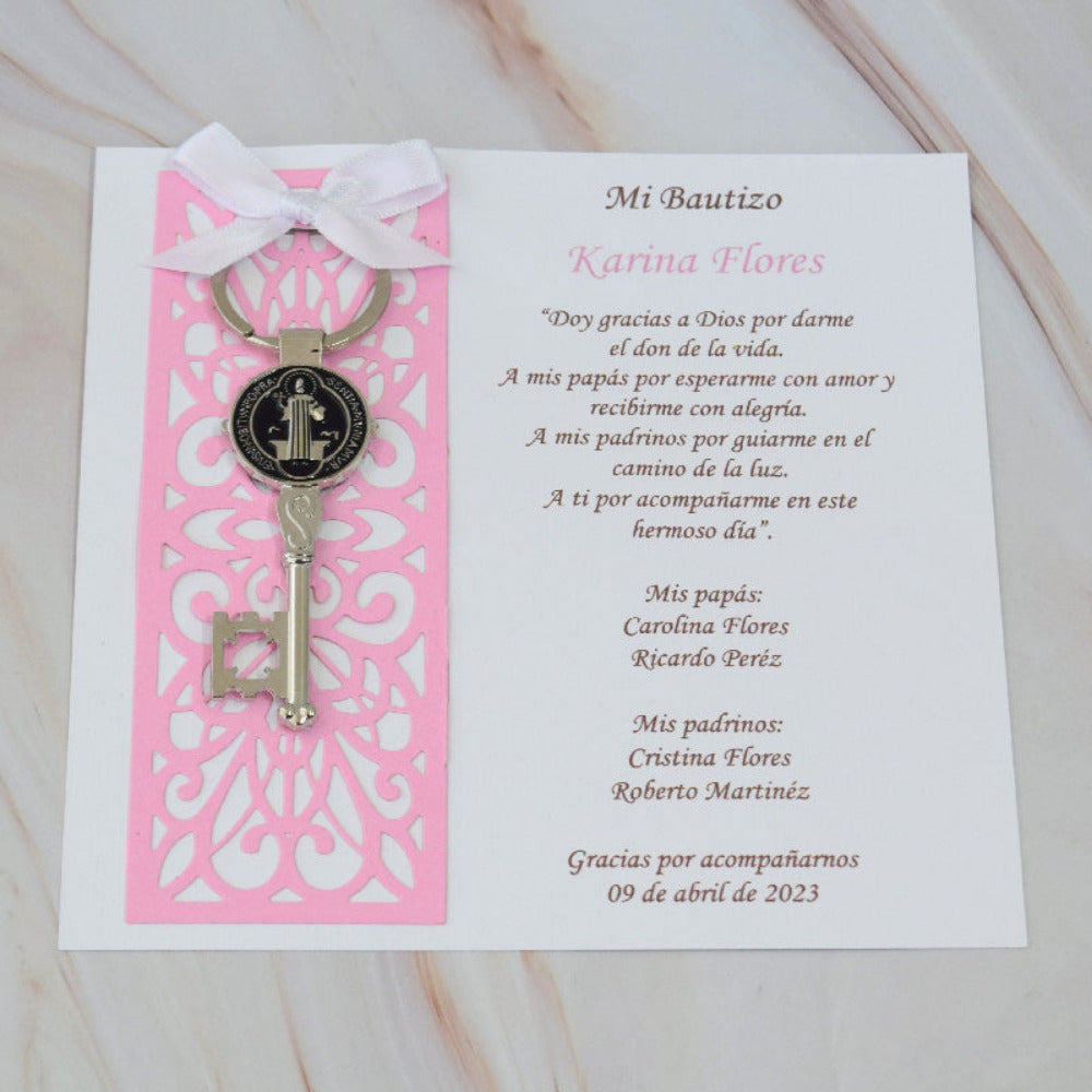 Bolo con llavero de San Benito para Niña