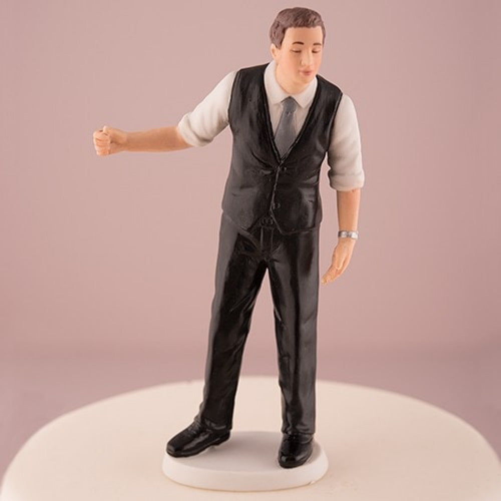 Figura para pastel de boda de novio con chaleco negro y camisa de mangas dobladas, muñeco decorativo de cerámica para tartas de nupcias y eventos sociales de Ondine Collection.