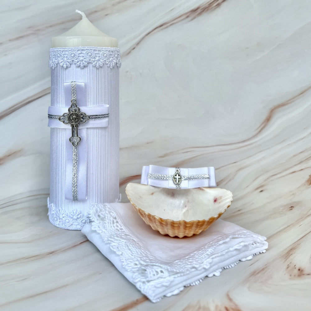 Kit de Bautizo, Cruz de San Benito