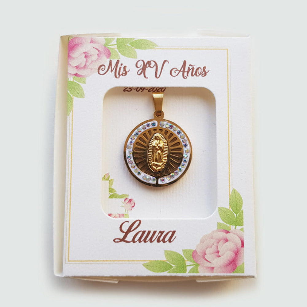 Recuerdo para quince años, medalla de Virgen de Guadalupe