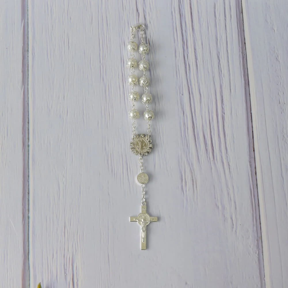 Bolo de Bautizo, decenario con perlas para niña